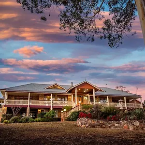 ***** Guest house Robyn's Nest Lakeside Australia